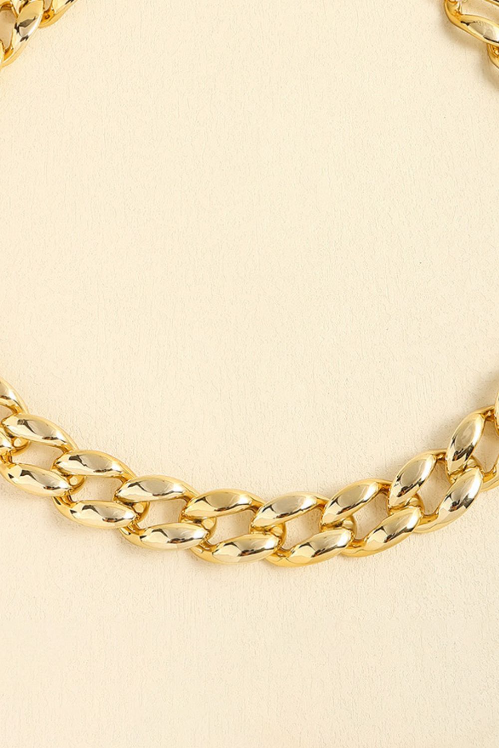 1’’ Width Acrylic Curb Chain Belt - Gold / One Size