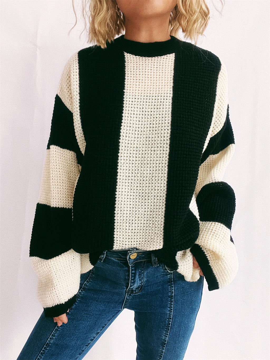 Color Block Round Neck Long Sleeve Sweater - Black / S