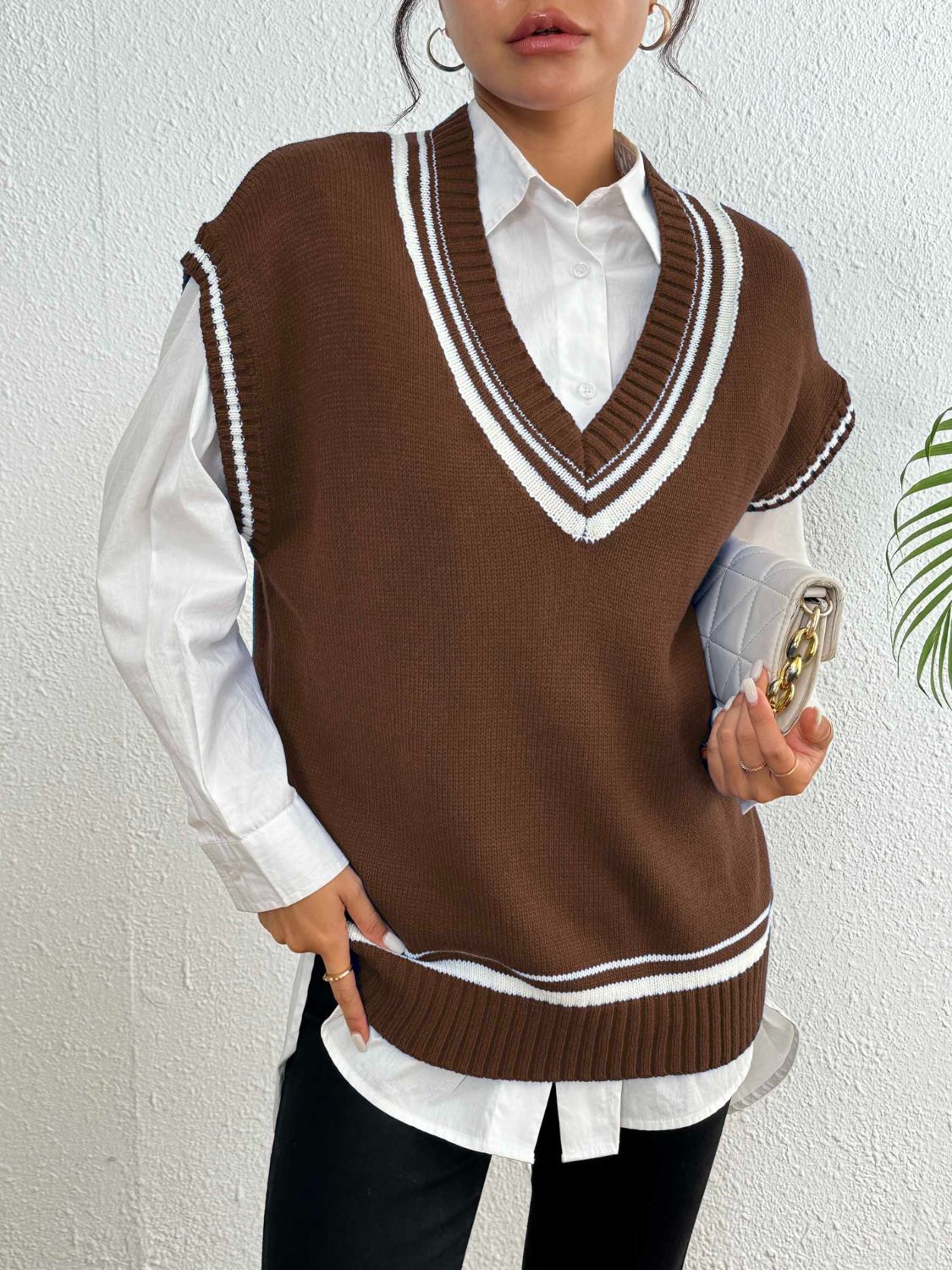 Contrast Trim V-Neck Sweater Vest - Chocolate / One Size