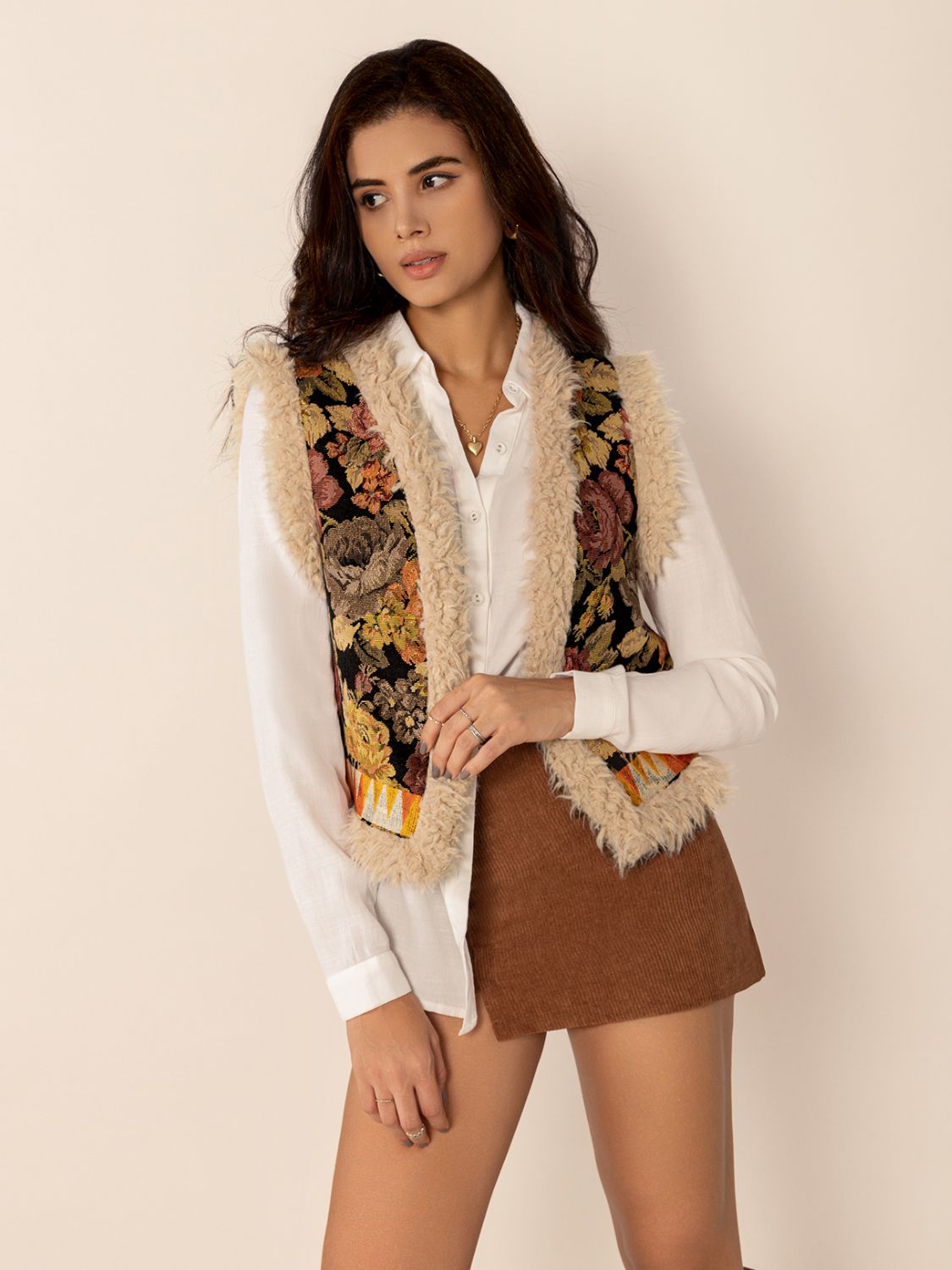 Embroidered Fuzzy Trim Open Front Vest Coat - Multicolor / S