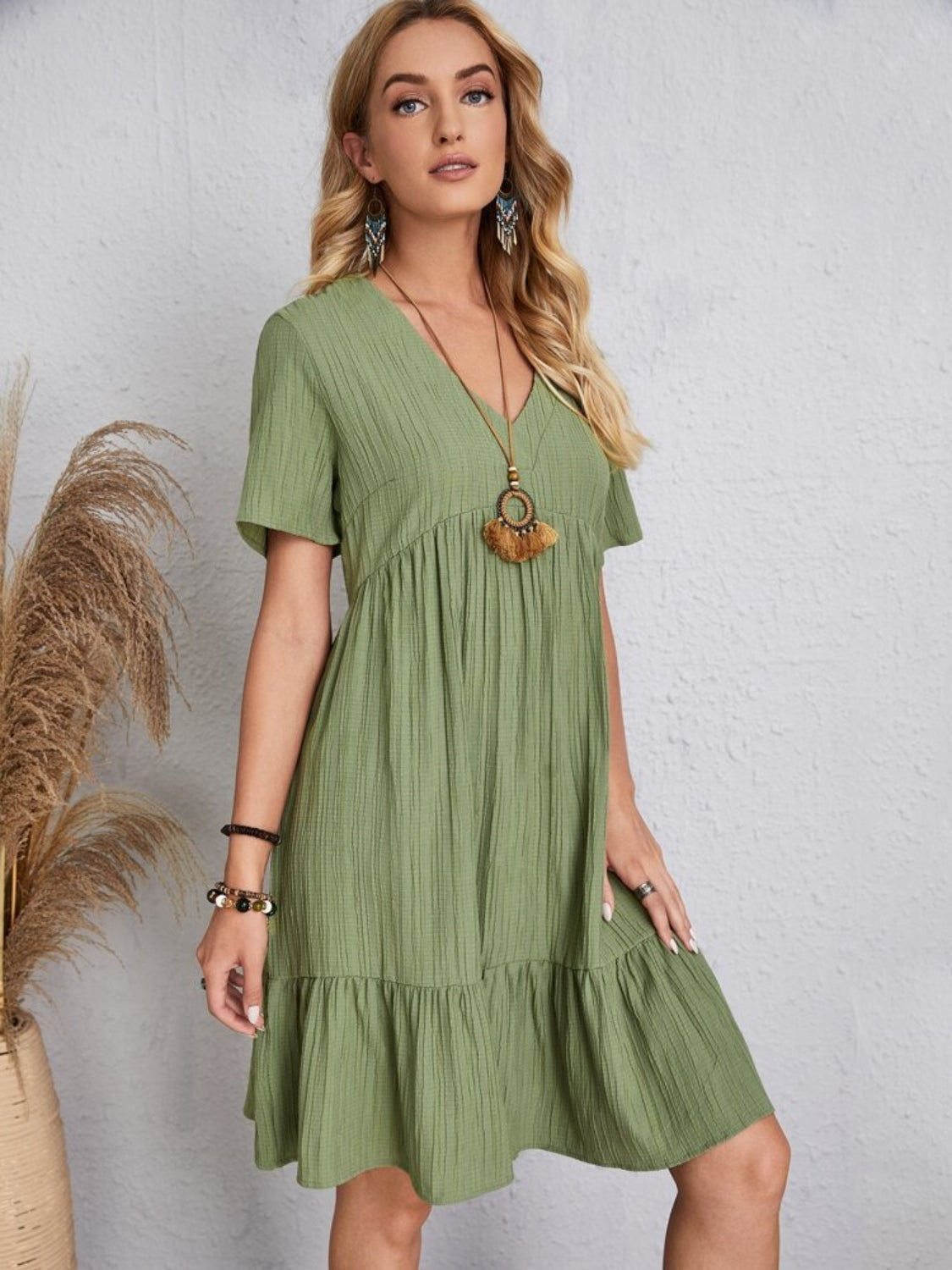 Full Size V-Neck Short Sleeve Dress - Light Green / S