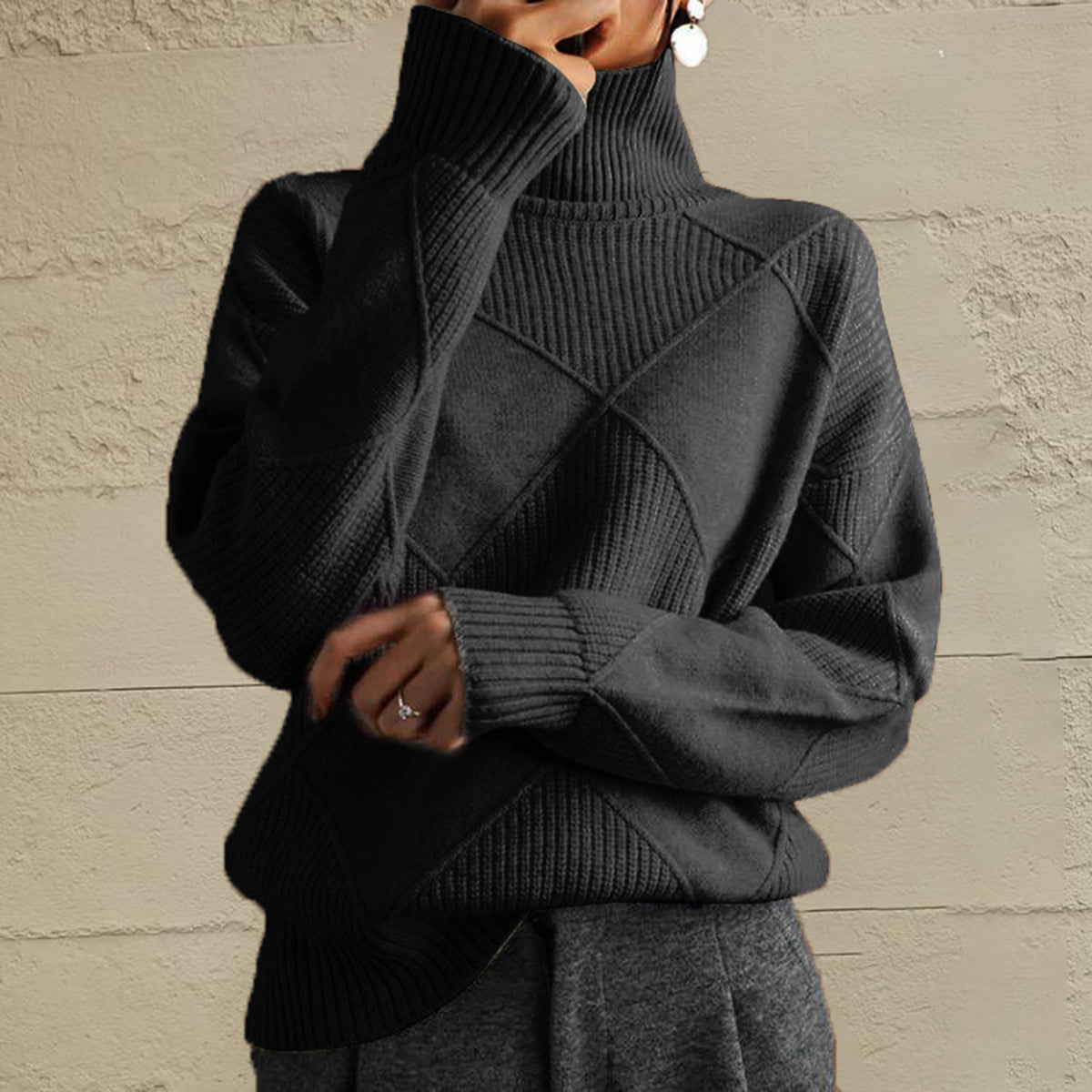 Geometric Turtleneck Long Sleeve Sweater - Black / S