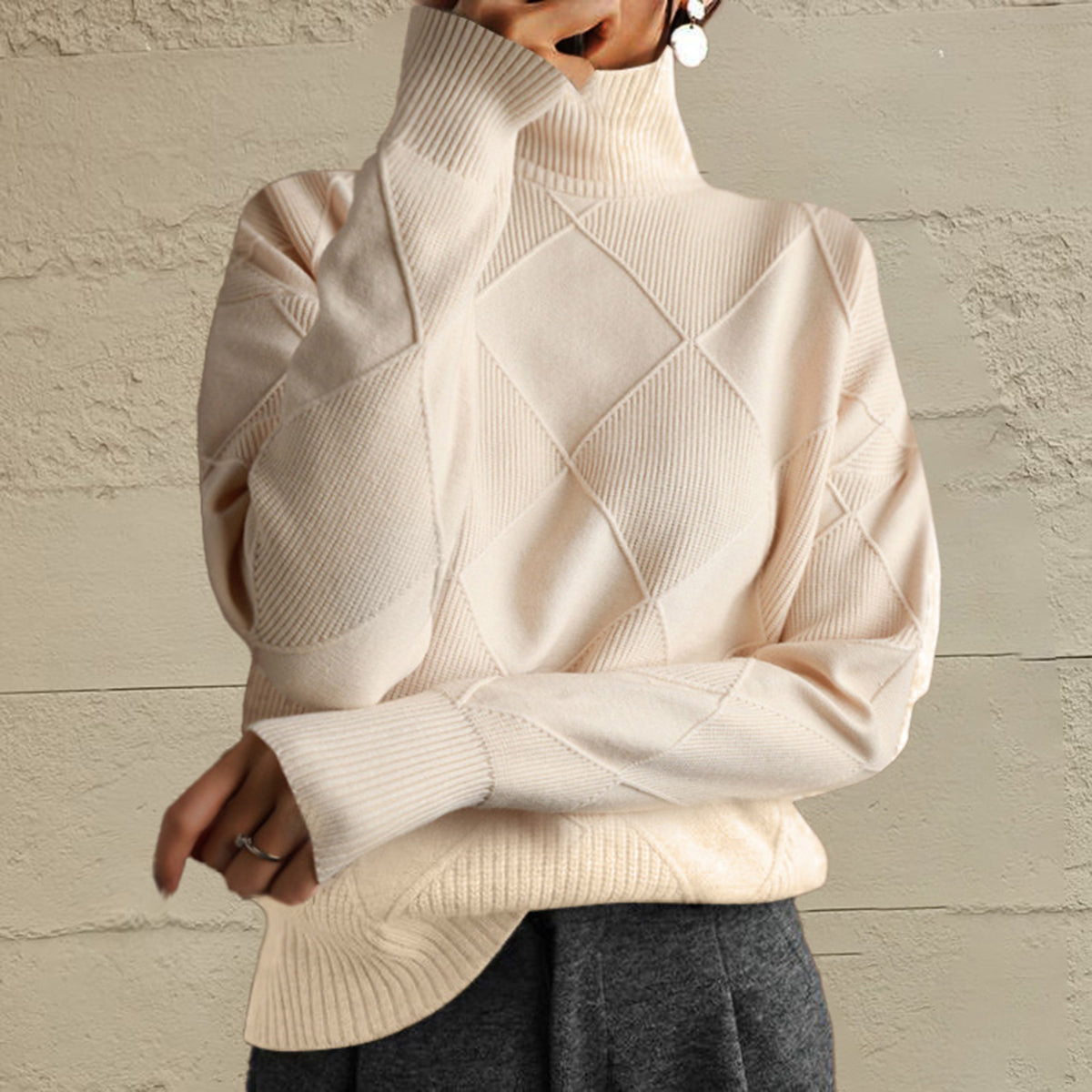 Geometric Turtleneck Long Sleeve Sweater - Ivory / S