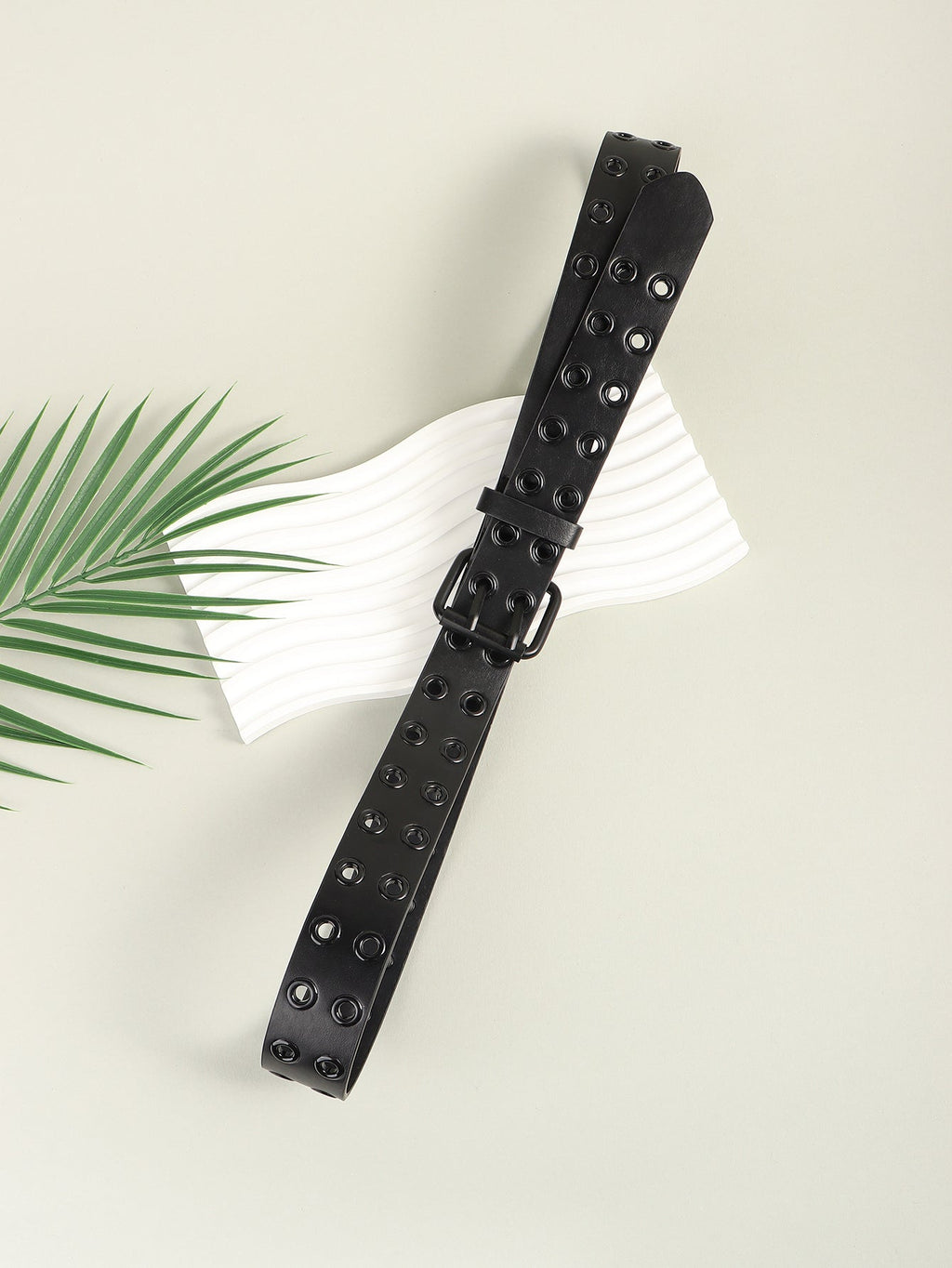 Grommet PU Leather Belt - Black / One Size