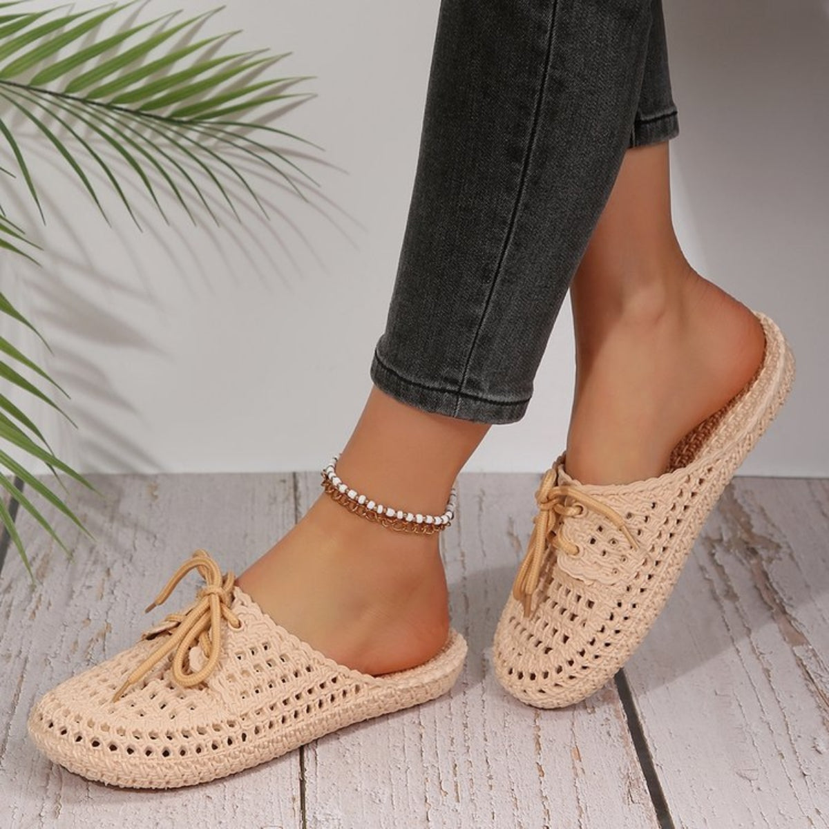 Lace-Up Flat Sandals - Tan / 36(US5)