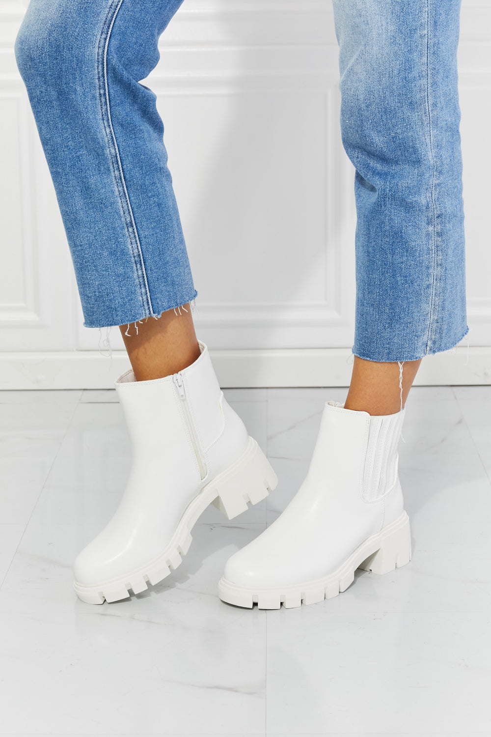 MMShoes What It Takes Lug Sole Chelsea Boots in White - White / 6