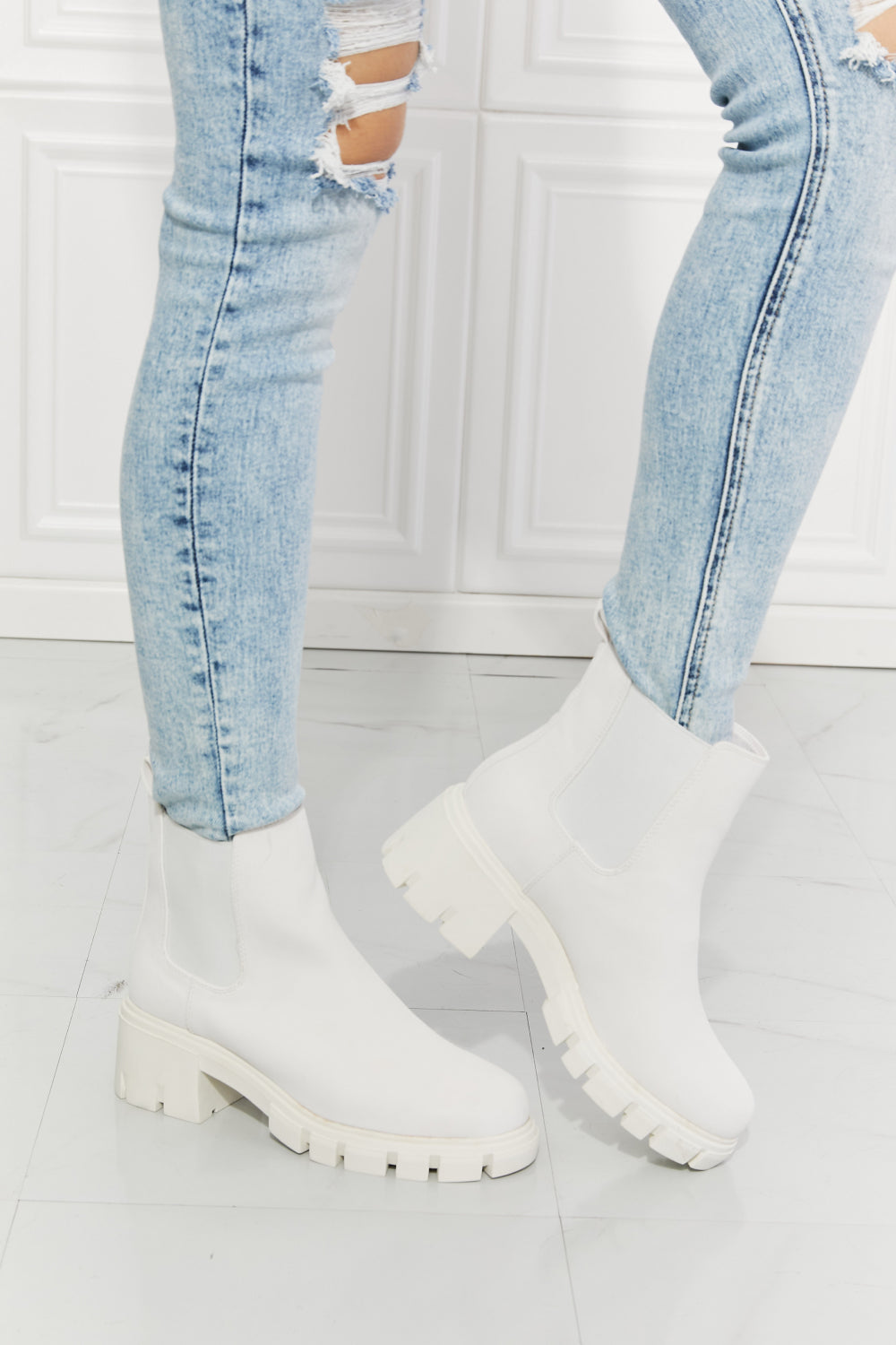 MMShoes Work For It Matte Lug Sole Chelsea Boots in White - White / 6