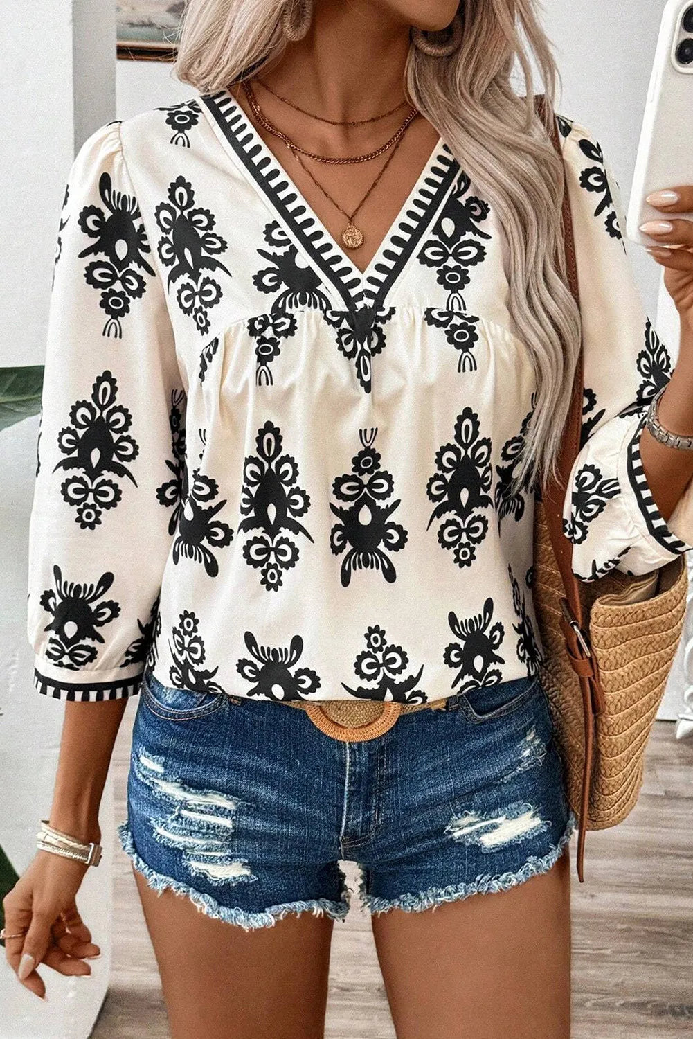 Printed V-Neck Three-Quarter Sleeve Blouse - Ivory / S