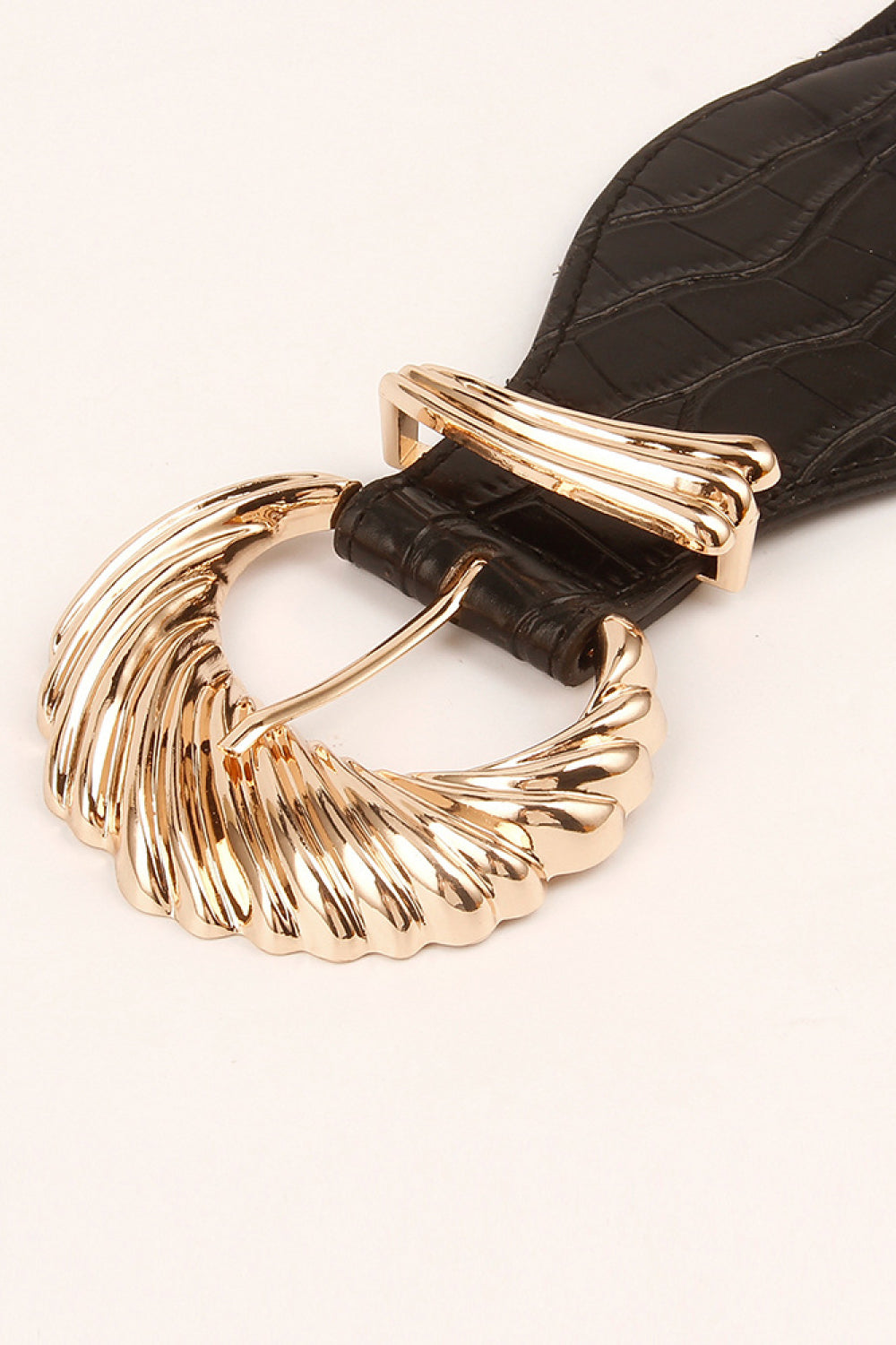 Shell Alloy Buckle Elastic Belt - Black / One Size