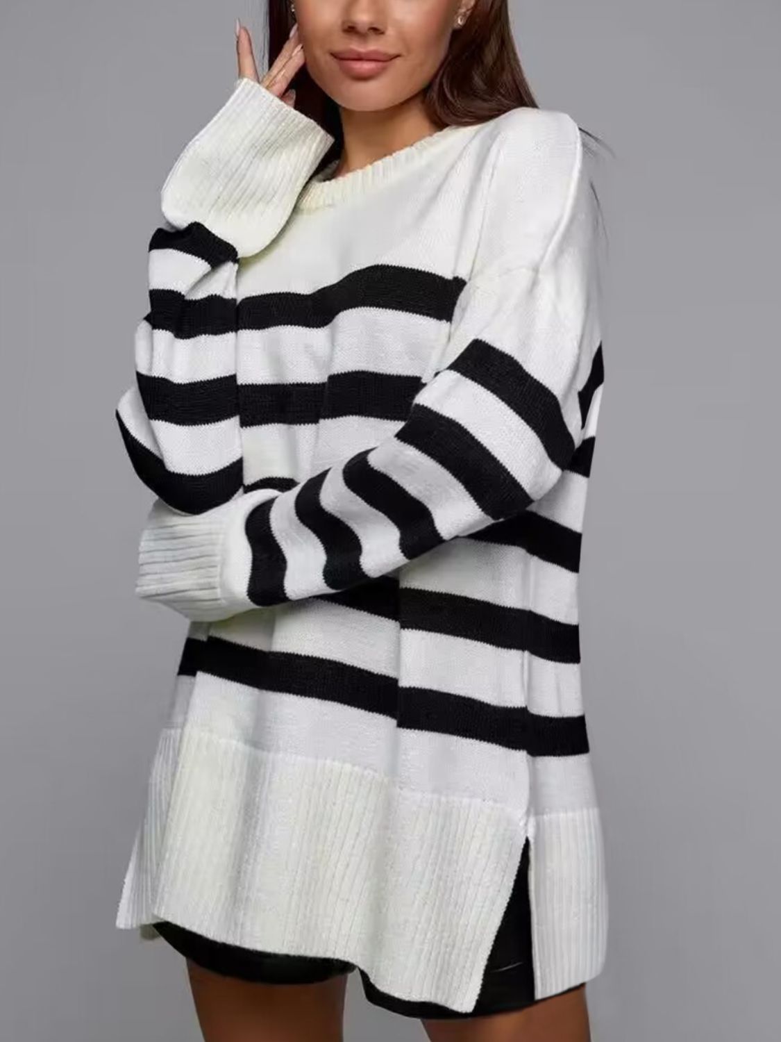 Slit Striped Round Neck Sweater - Ivory / S