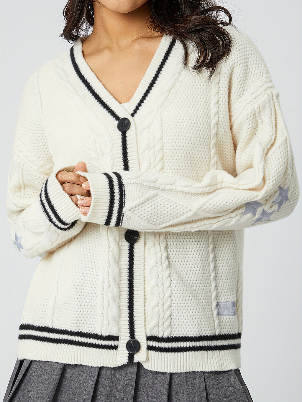 Star Embroidered V-Neck Long Sleeve Cardigan - White / One Size