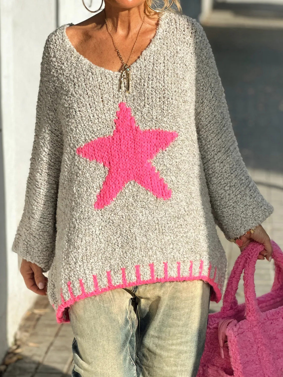 Star V-Neck Long Sleeve Oversize Sweater - Hot Pink / S/M
