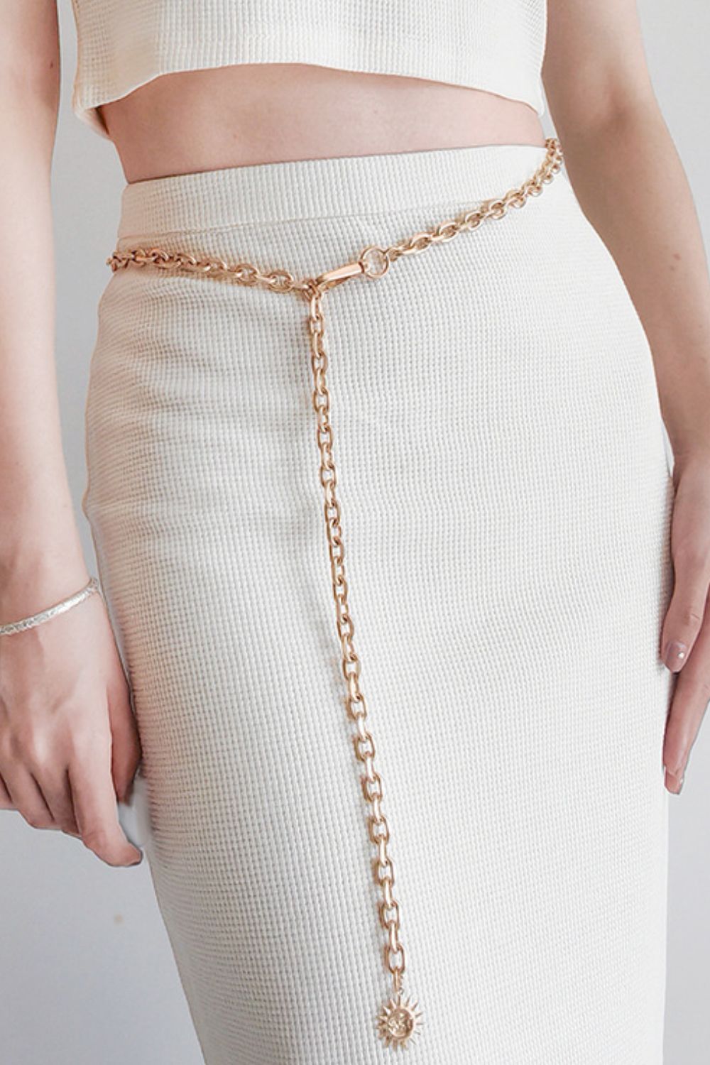 Sun Iron Chain Belt - Gold / One Size