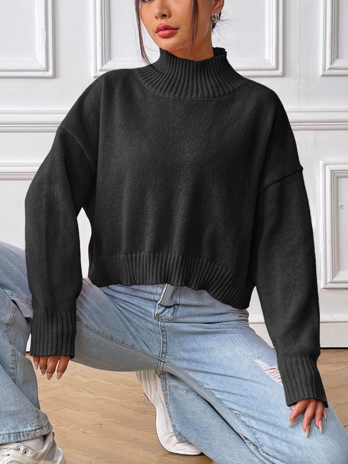 Turtleneck Long Sleeve Sweater - Black / S