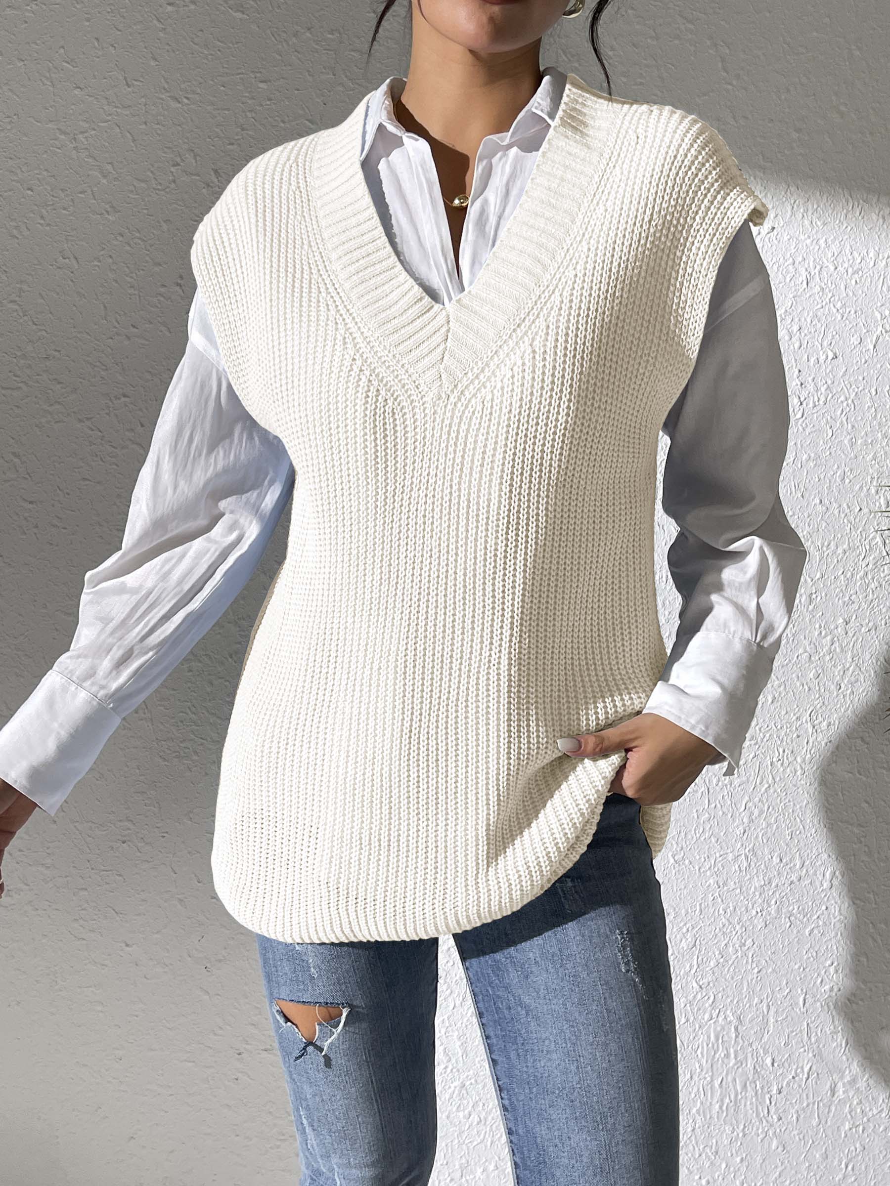 V-Neck Sweater Vest - Ivory / One Size