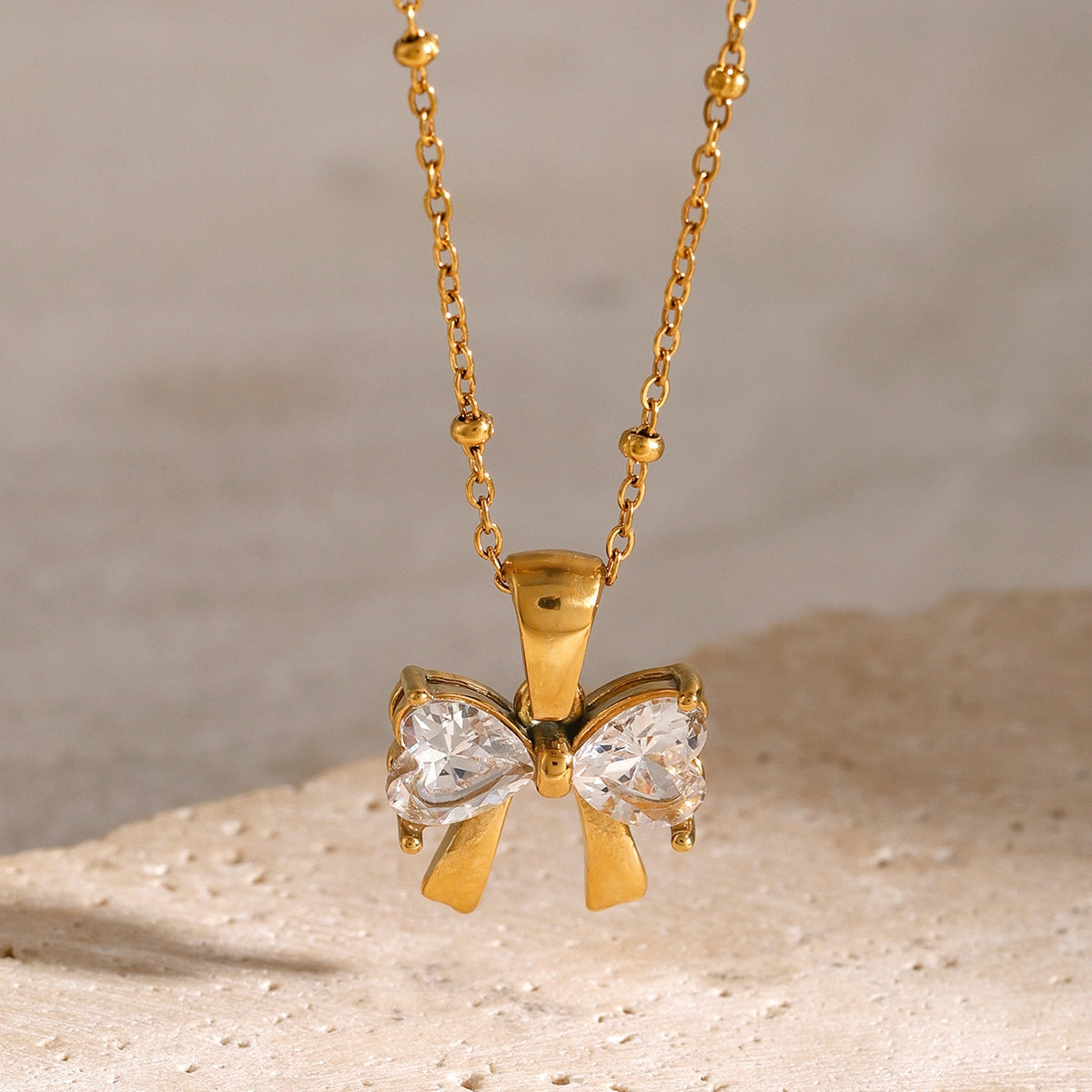 Zircon Bow Necklace